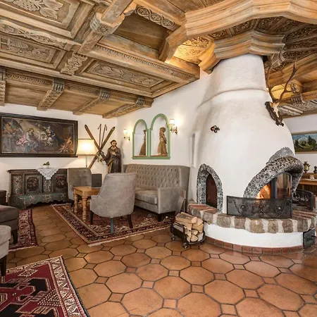 Grieshof Hotel 4*