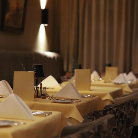Hotel Grieshof 4*